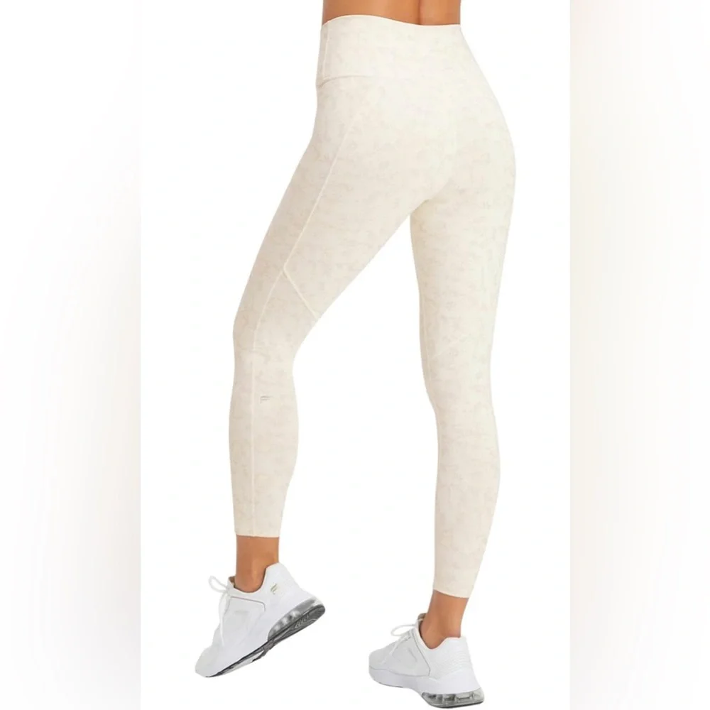 NWT Fabletics Women's Define High-Waisted Legging in Soft White Camo Sz XXL